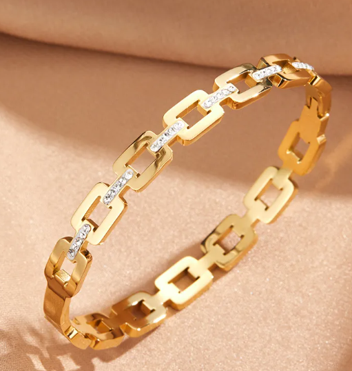 Legion Time Bracelet — Roman Numeral Digital Band
